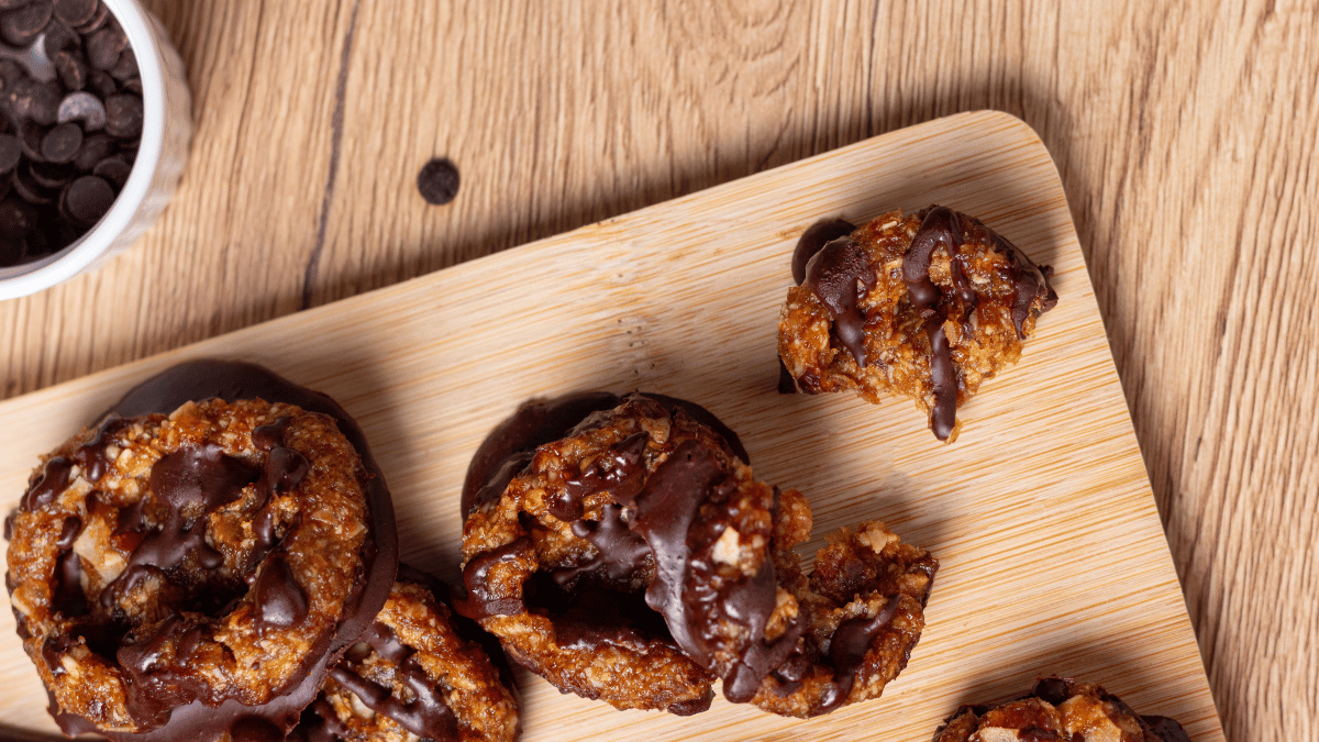 Simple 5 Ingredient, 5 Minute Samoa Cookies Recipe She Births Bravely